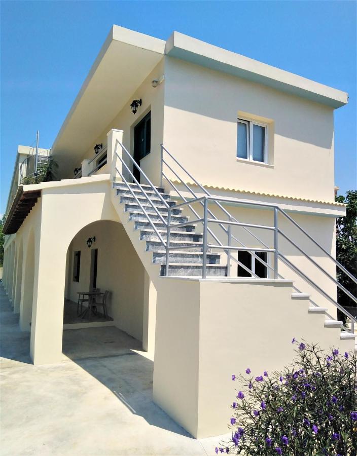 Kamelia 2022 Corfu Sant George Aparthotel